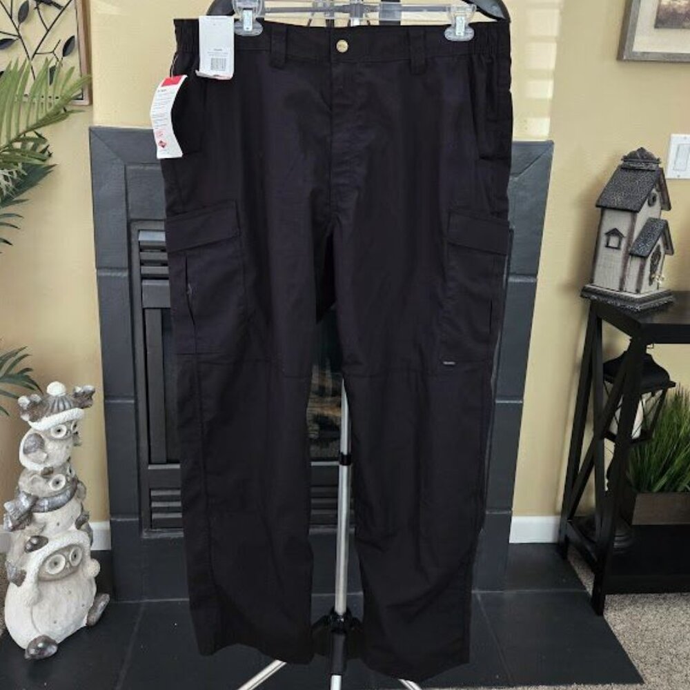 NWT Tru Spec 24-7 Series St Cargo heavy duty uniform pants sz 42x32 black